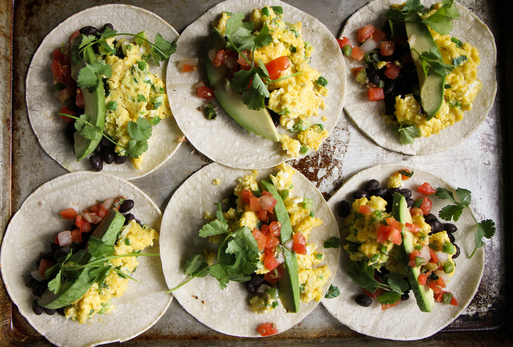 https://heatherchristo.com/wp-content/uploads/2014/03/Breakfast-Tacos-with-Spicy-Green-Onion-Eggs.jpg