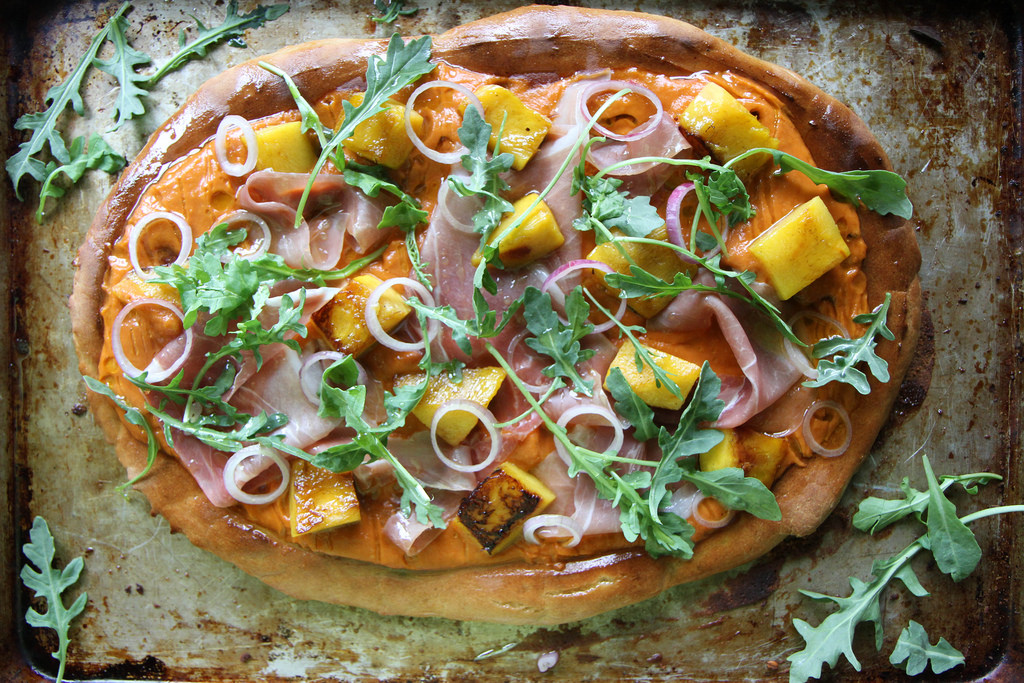 Grilled Pineapple and Prosciutto PIzza