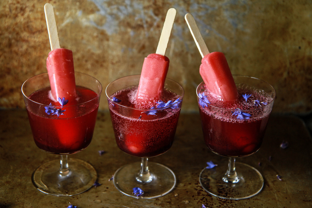 https://heatherchristo.com/wp-content/uploads/2016/06/Red-White-and-Blue-Boozy-Popsicle-Sparkling-Cocktails-from-HeatherChristo.com_.jpg